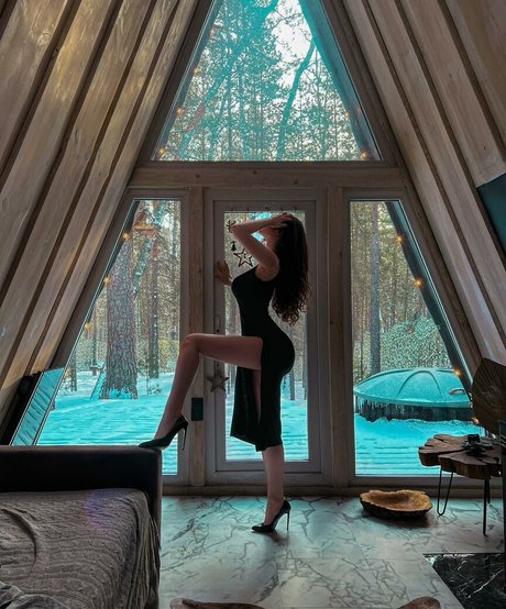 young onlyfans sexy nudes pics