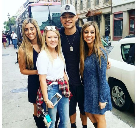 blonde secretary onlyfans nudes images