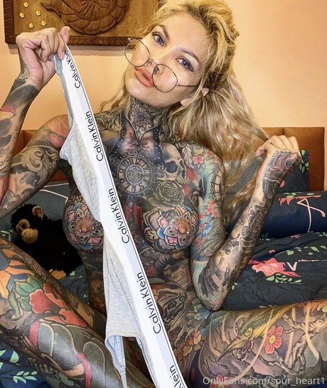 Sour heart1 xxx pornstar photo