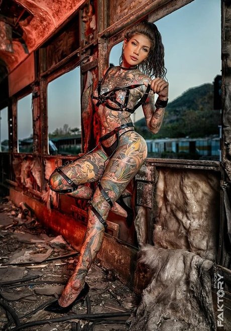 Sour heart1 nudes star pic