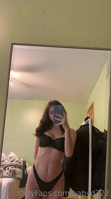 danikaa hot actress picture