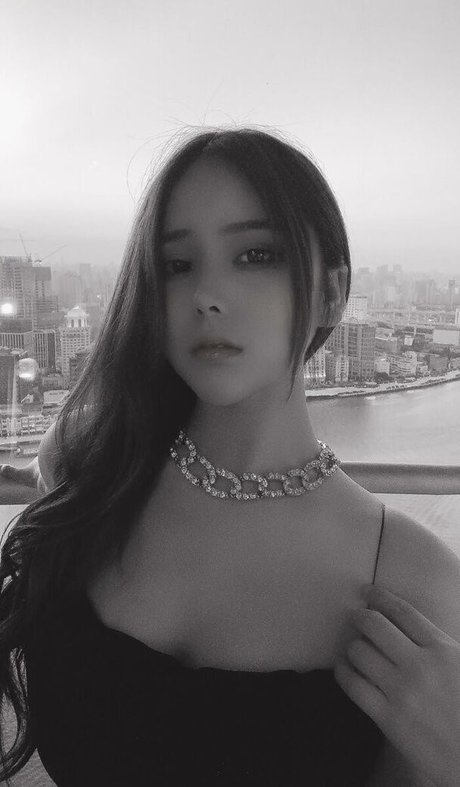 Lydia Yuna star porn images