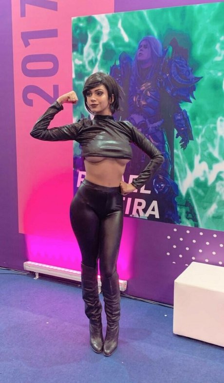 Kamila Ferreira free star galleries