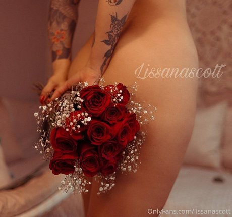 Lissana Scott model naked gallery