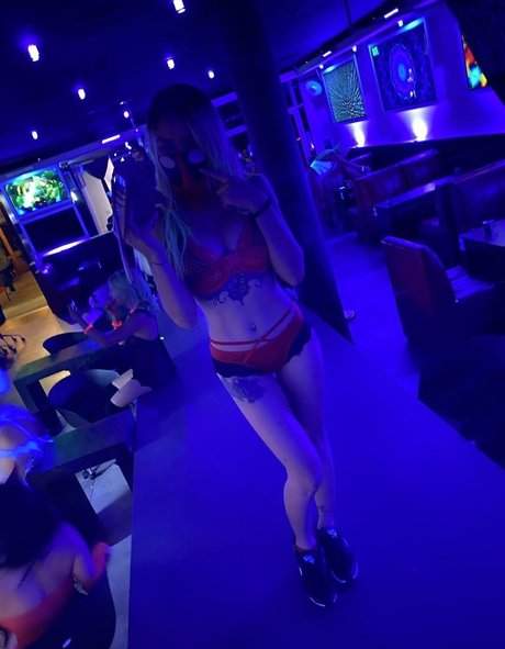 luvusweetpeaa free star picture