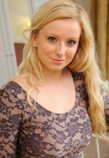 bikini blowjob onlyfans art xxx archive