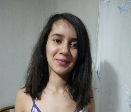 Myla Angel hot star pics