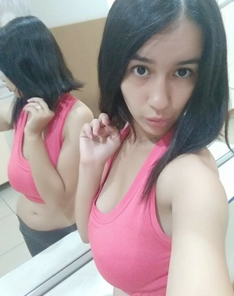 Myla Angel model pretty pic