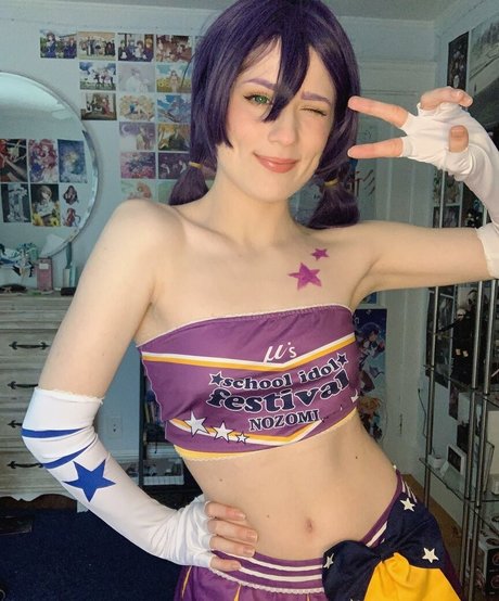 Sumiyumecos sex model photo