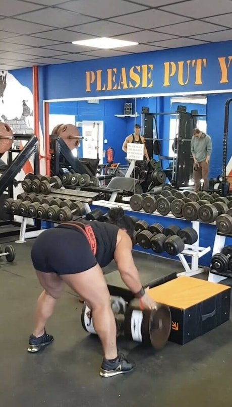 StrongWomen_ porn actress archive