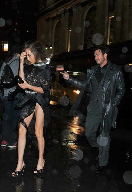 Maggie Q model pornographic pics