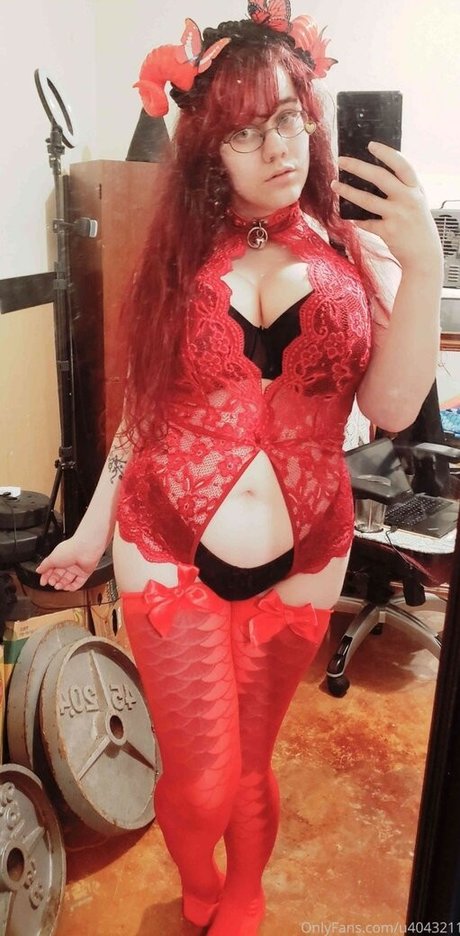 Mermaid Lunette hd actress gallery