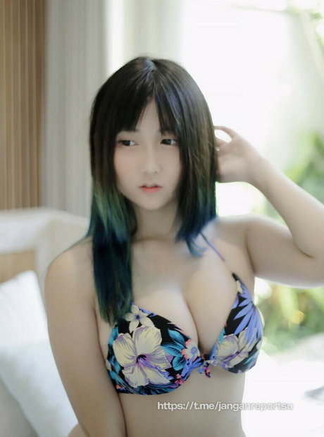 Dea Marella star pretty gallery