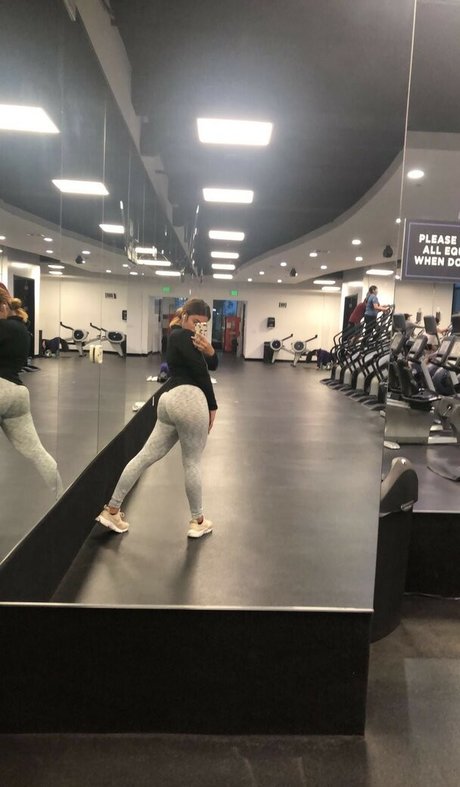 petite slut onlyfans top gallery