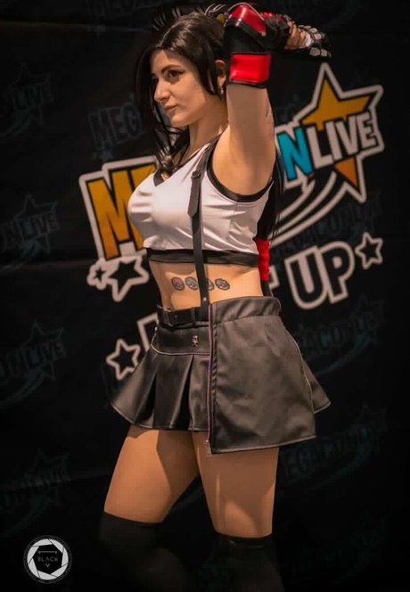 Kuriboh Girl model naked photo