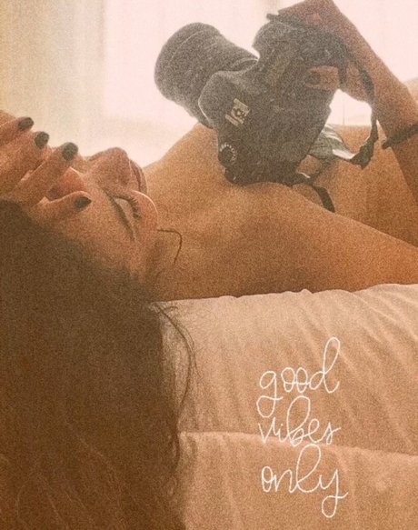 frottage onlyfans free nude image