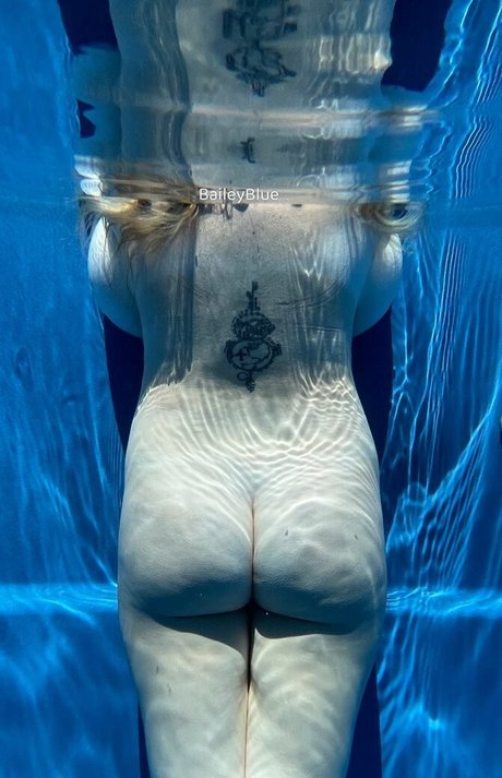 Bailey Blue model picture