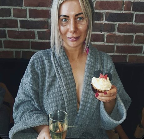 anal dildo onlyfans hot porn pic