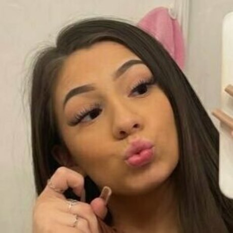 Whorechata pornographic model pics