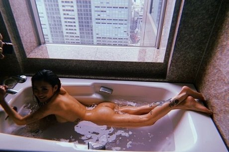 Rae Lil Black sex model photo