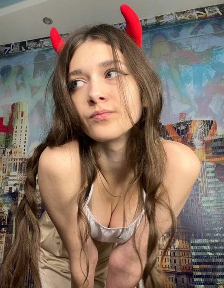 willa wilkins_ nude star photo