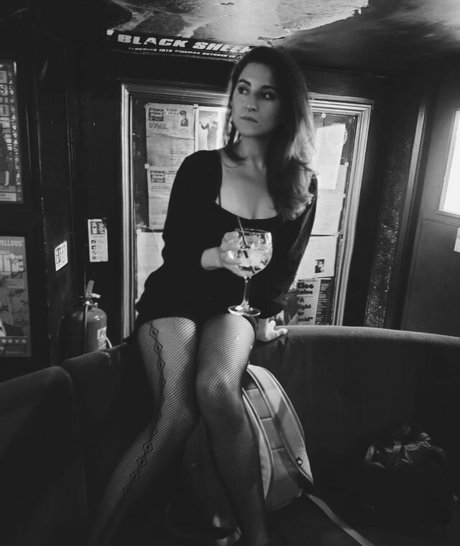 Rebecca Gilliland hd star pics