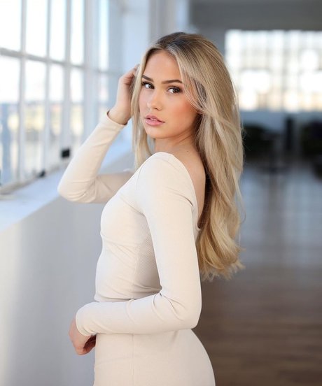 lifewithaliina pornstar top gallery