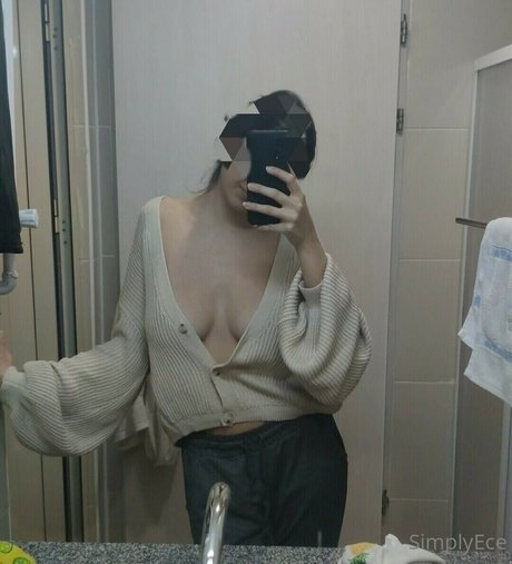 hairy pregnant onlyfans exclusive photos