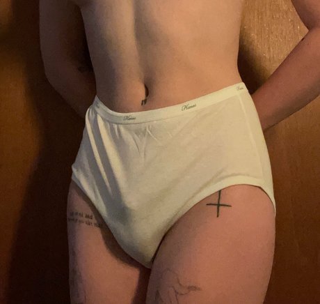 Ethel Cain nice actress galleries