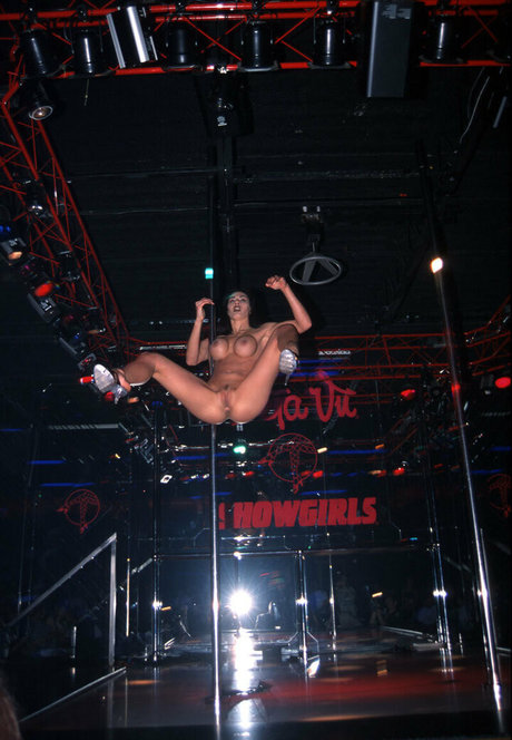 Kitana Baker model sexy pictures