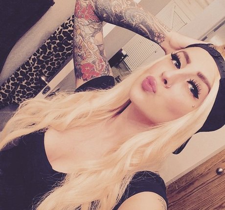 goth milf onlyfans porno galleries