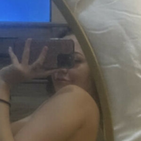 Raerobertsonn best star photo