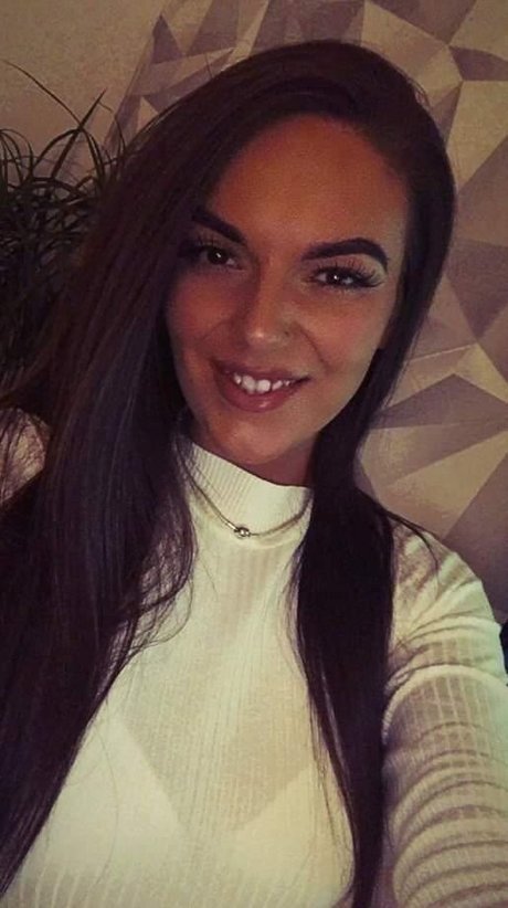 Kimberley Maxwell top actress pics