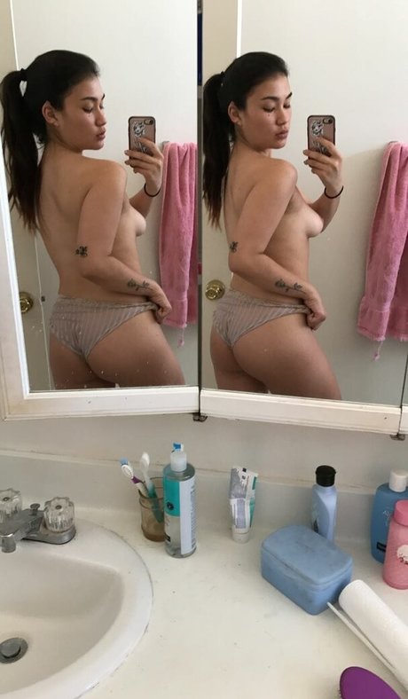 Sofia Addotta model nudes pic