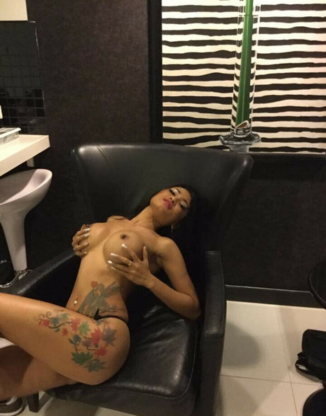 natural tits onlyfans xxx pictures