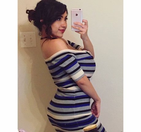 Alexandra Nicole star nice gallery