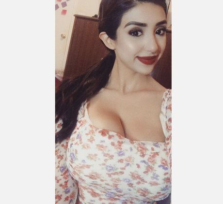 Alexandra Nicole sex pornstar gallery