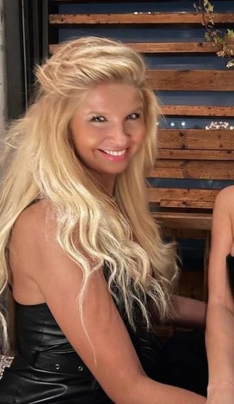 Solange Rodrigues xxx model picture