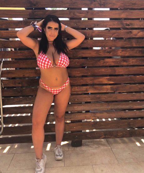 Almog Bismuth sexy star photos