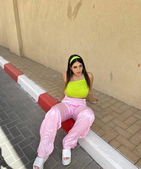 Almog Bismuth sex model galleries