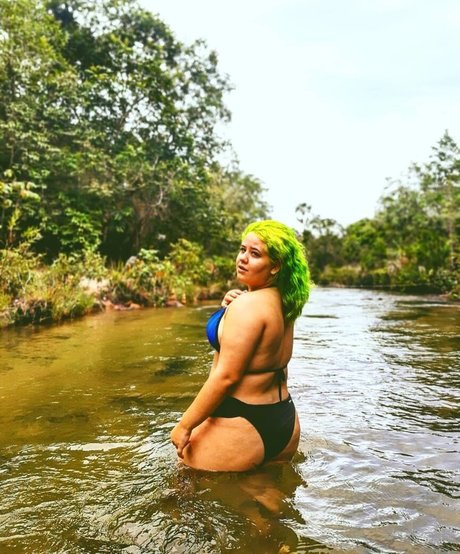 Karol Lannes nude star archive