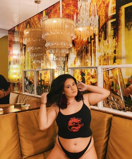 Karol Lannes erotic pornstar pic