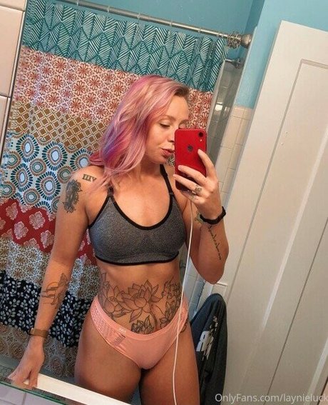 AEW Laynie Luck hd pornstar picture