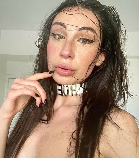 juicy alison pretty star pics