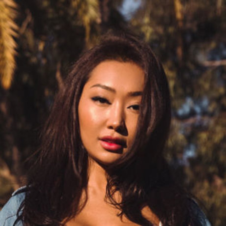 milf glasses onlyfans sexy nudes picture