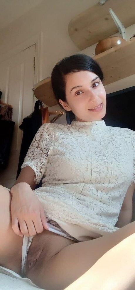 cute ass onlyfans sexy nude photo