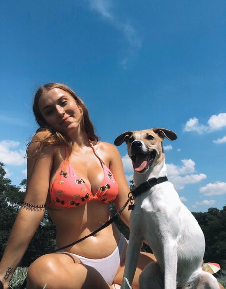 deepthroat teen onlyfans hot sexy pictures