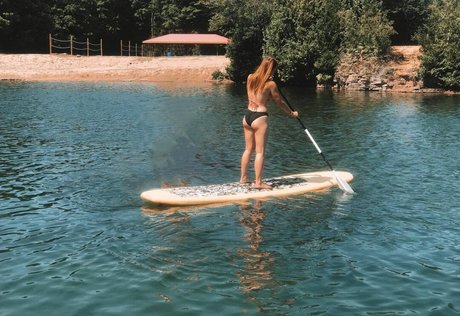 Madisun Sullivan sexy model galleries