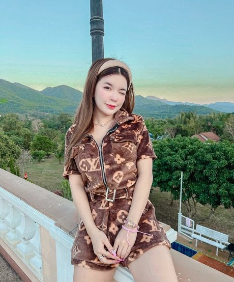 Wanvisa Yodprasart free actress photos