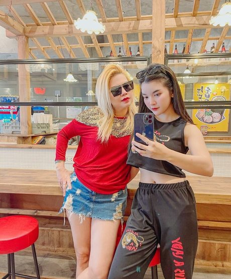 Wanvisa Yodprasart pretty star pictures